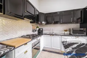 Charming Flat with AC Fast Wifi Secure Residence - Image 3