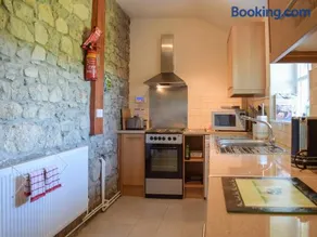 Dairy Cottage - Image 2