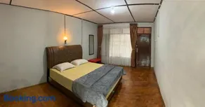 Bungalow Karo Hill - Image 2