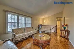Beautiful 4-bedroom pool home with 2-story deck! - Image 3