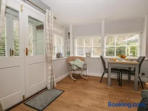 Woodland Lodge - Image 3