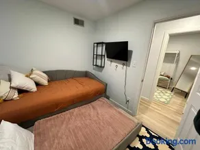 Great Lakes Resort - Master Suite - Suite 11 - Image 1