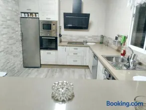Charming chalet in Prado del Rey with private pool - Image 3