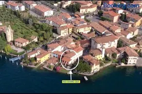 Historic house by the lake La Renée Casa Vacanza - Image 5