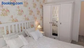 Romantic City Apartment Berlin - Image 1