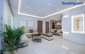 The A luxury Suite - Image 3