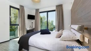 Modern villa Damian with jacuzzi near Porec - Image 4