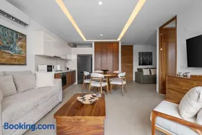 Cozy Modern Condo with Scenic Balcony Views - Image 2