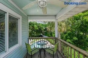 Beach Isle - Image 5