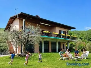 D1MORA Fiorita - Villa PET FRIENDLY with lake view - Image 2