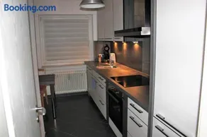 Apartment Köln Weiden - Image 2