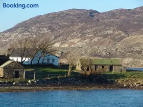 Cottage 101 - Moyard - Image 1
