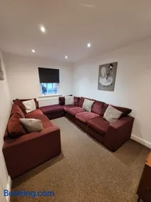 3 Laurel Court - Image 4