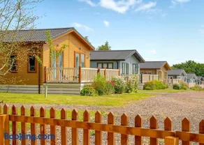 Otters Mead Boutique Lodges - Image 3
