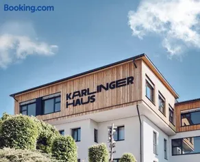 Karlingerhaus Hotel Hostel Home - Image 1