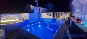 ALOELUX VILLA !! - Private Villa with POOL , jacuzzi, cinema, massage ,wonderful view, art desing villa - Image 2