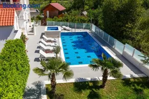 Lux apartment Sara with heated pool and jacuzzi - Image 2