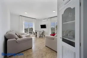 Agréable appartement de vacances avec internet haut débit, terrasse et jardin | Vue ville | Idéal pour le télétravail - Image 5