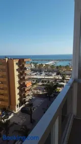Estudio El Albero Integrado en el edificio PYR céntrico y en primera línea de playa - Image 3