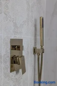 Hotel Vila Central Boutique Satu Mare - Image 1