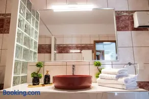 Depy's 2bd House - Image 3