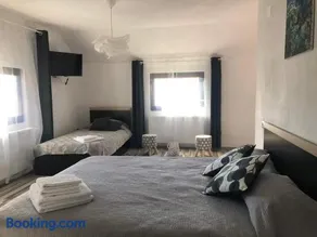 camere de închiriat livada cu meri - Image 1