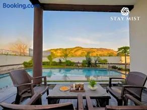 Quickpeak Villa by Staymist - Image 2