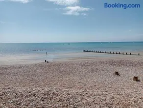 Seaside Annexe - Image 2