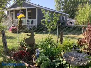 Iowa Nice, Winterset - Image 1
