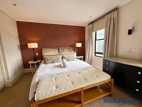 The Gallery Dream Family Suite - Image 4
