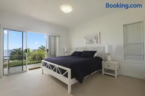 Deep Blue Apartment 1 Tangalooma - Image 5