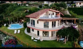 Villa Infinity - Image 1