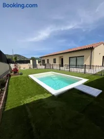 Villa complète piscine 120m2 4 lit 4chambre - Image 1