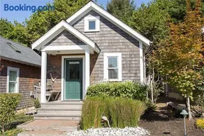 The Evergreen Cabin by Seabrook Hospitality - Image 1