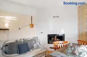 Room in the Country House - Image 3