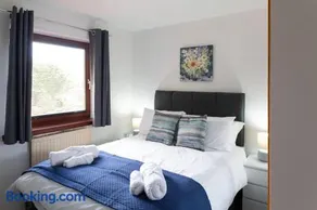 Executive Apartment By Inverkeithing Train Station - Image 5