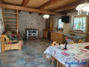 Baita del Tonego - 10 minutes from the ski slopes - Image 3