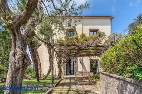 Villa Aragona Historic Villa with Views and Guest services by Feeling Italy - Image 1