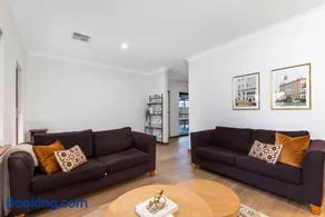 Casa Luna Goodwood - Image 2