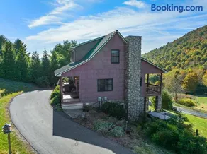 Bluff Mountain Retreat - Image 2