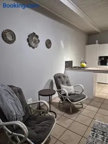 52 on 2nd Self-catering accommodation - Image 1