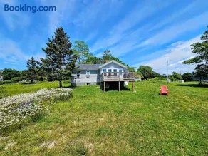 Waterfall Sea Cottage Family fire pit waterfront sleeps 4 - Image 2