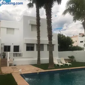 Somptueuse villa avec piscine privée au seins de la résidence ISLY GOLF - Image 1