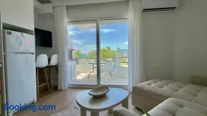 Ofrynio Blue Horizon Suite by Horizon Homes - Image 3