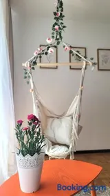 Happy One Park Apartment - Image 2