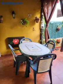Casa baja preciosa con jardín privado en primera línea naturista! - Image 3