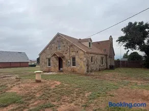 Farm House - Image 4