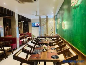 Hotel Comfort INN & Restaurent - Image 2