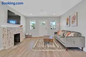 San Diego Heights - Urban Legend - Image 3
