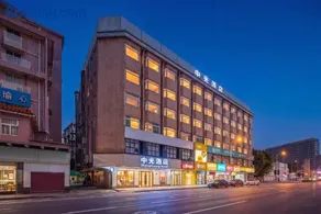 广州中光酒店 - Image 4